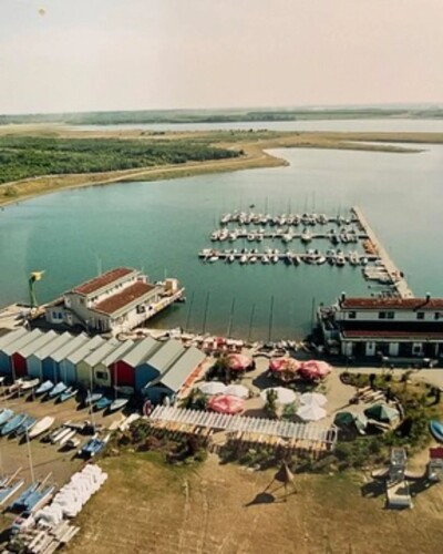 DER PIONIER AM PIER Vom Braunkohlerevier zum Tourismusmagnet – in den 90ern unvorstellbar! Heute ist der Cospudener See...