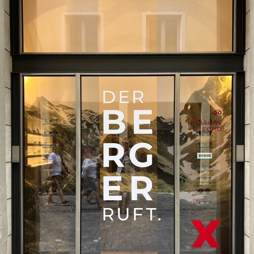 MEHR ALS SPITZE Gegründet auf einem Berg, gefeiert in Regensburg: Berger Optik bietet außergewöhnliche Brillen mit...